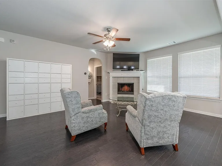717 Seabourne Dr — Photo 21