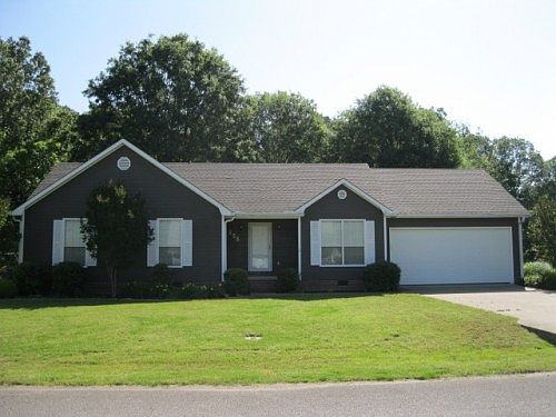 1st image of 126 Clement Dr