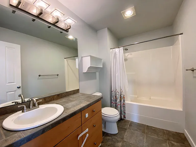 5219 16th Ave SW — Photo 21