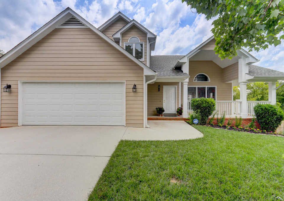1st image of 1520 Barley Cir