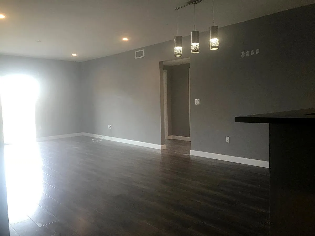 3 bed, 1502 sqft, $4,800 — Photo 3