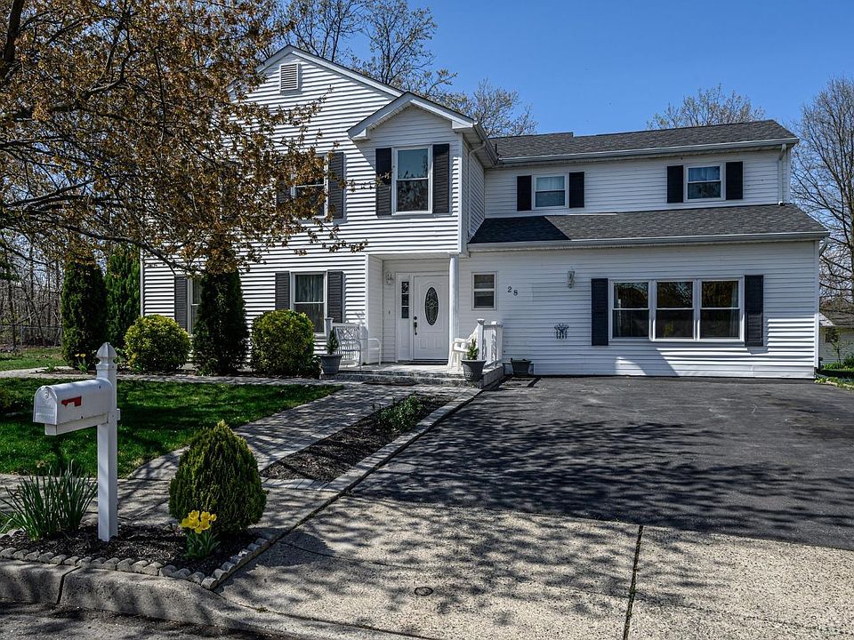 1st image of 28 Stemler Dr