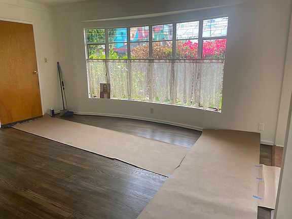 5th image of 1167 Nelrose Ave APT A