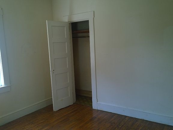5th image of 126 South St
