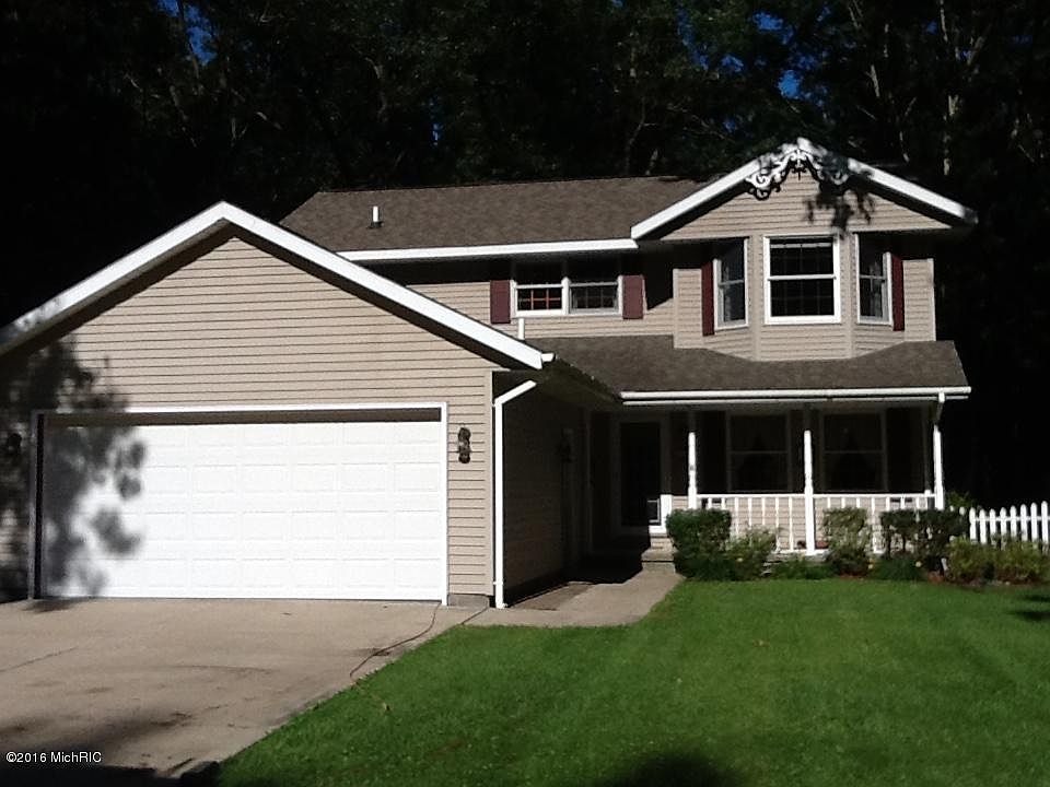 1st image of 2098 Deerwood Dr