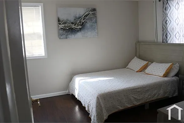 2239 Chester St SE — Photo 19