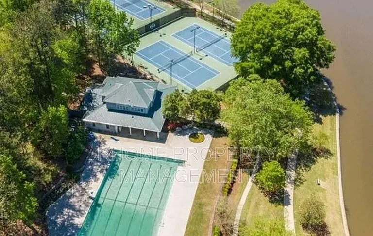 352 Teal Ct — Photo 3