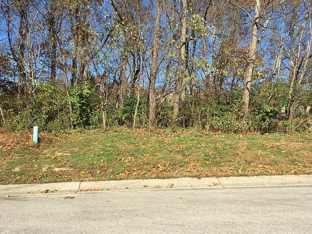 1st image of 1294 Brookfield Dr