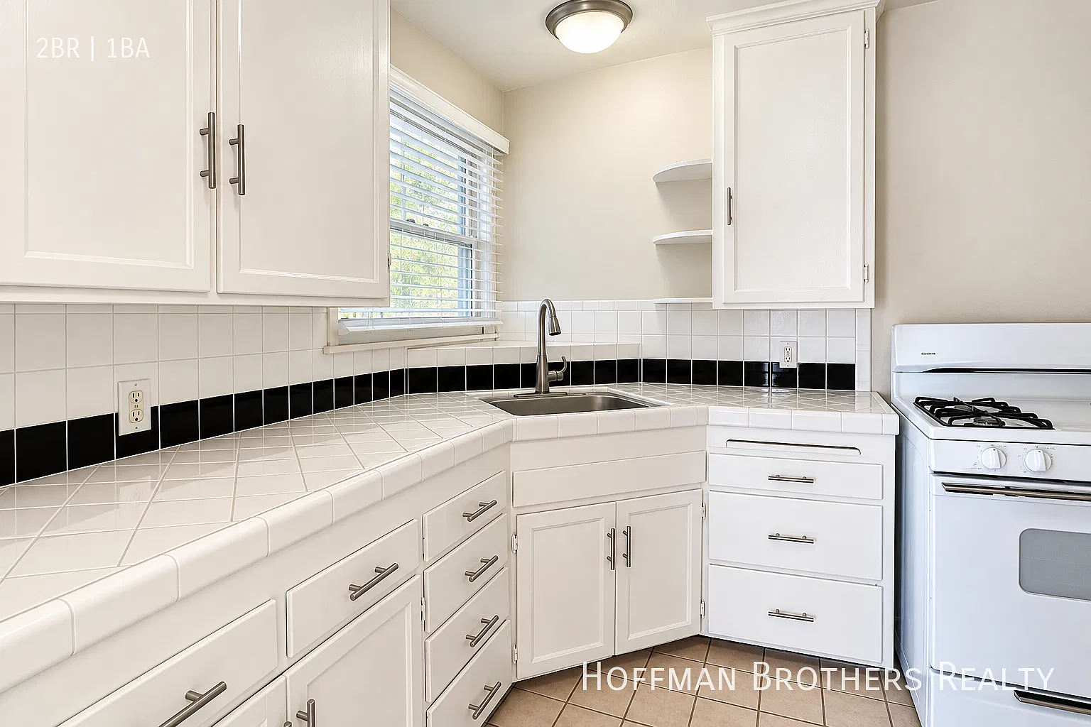5959 Cahuenga Blvd North Hollywood, CA 91601 — Photo 2