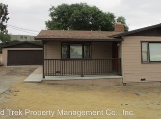 525 North Ave, Vista, CA 92083
