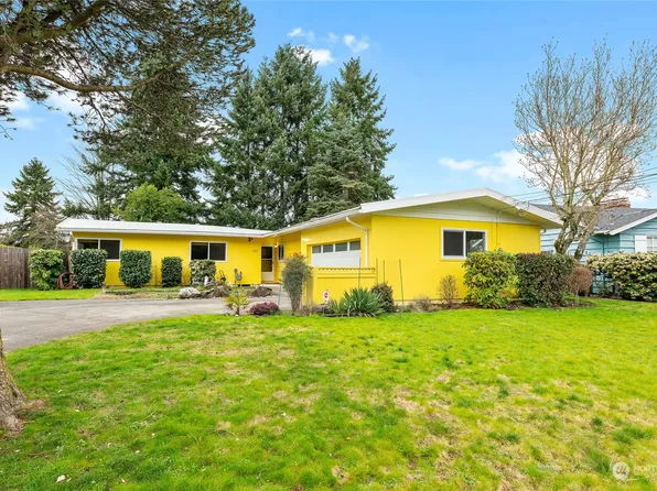 1748 N Narrows Drive, Tacoma, WA 98406