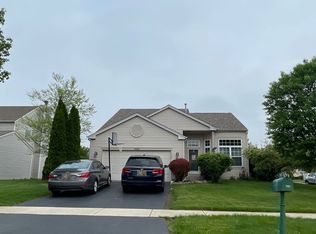 7507 Westbrook Ct, Plainfield, IL 60586