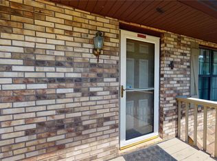 218 Shoreline Dr APT 4, O'Fallon, IL 62269