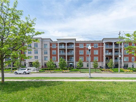 4th image of 155 Commonwealth St #205