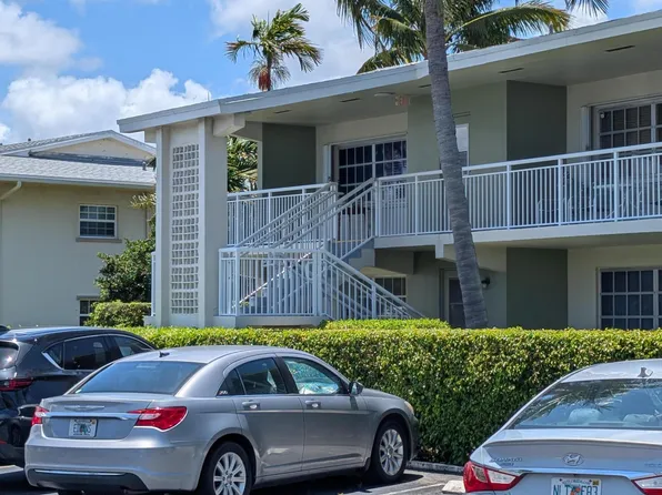 930 SE 9th Avenue #11, Pompano Beach, FL 33060