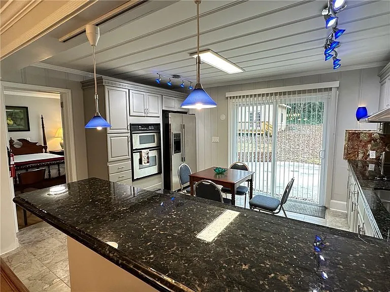 1393 Scott Blvd — Photo 13