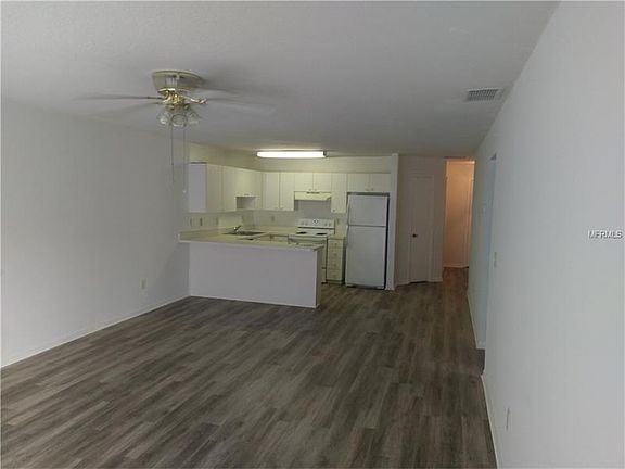 4th image of 2603 Icabod Ct