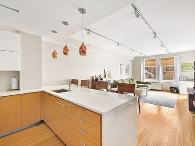 303 E 33rd St APT 7C, New York, NY, 10016