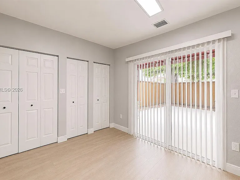 16914 SW 137th Pl #16914 — Photo 12