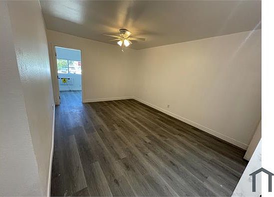 2nd image of 3030 Valle Vista Dr APT 13