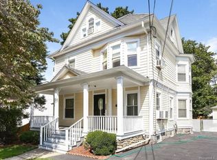 17 Byington Pl, Norwalk, CT 06850