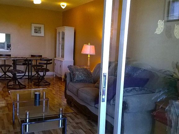 3rd image of 2400 NE 1st Ln #4120