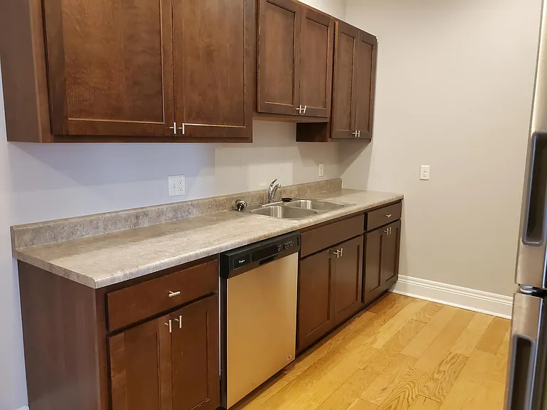 3755 Lindell Blvd #2C — Photo 28