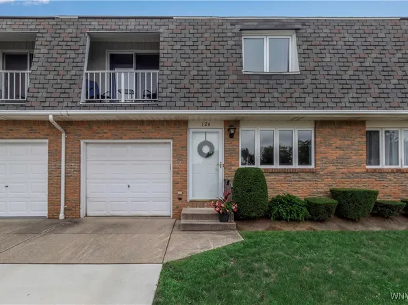 126 Rebecca Park, Buffalo, NY 14207