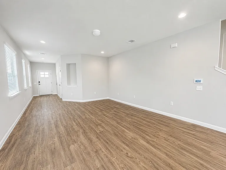 14109 Frankel Loop — Photo 3