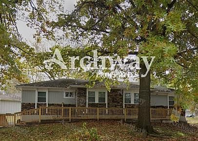 Welcome Home to 319 S 73rd Dr!