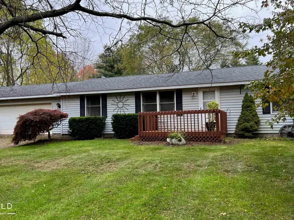 9936 Godfrey Rd, Bancroft, MI 48414