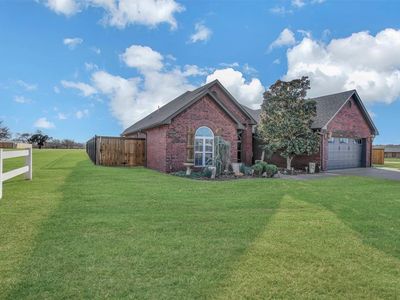 606 E 3rd St, Elk City, OK, 73644