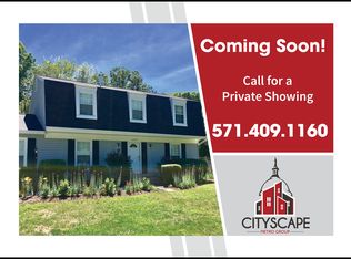 12327 Coleraine Ct, Reston, VA 20191