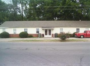 1737 Canton St, Hopkinsville, KY 42240