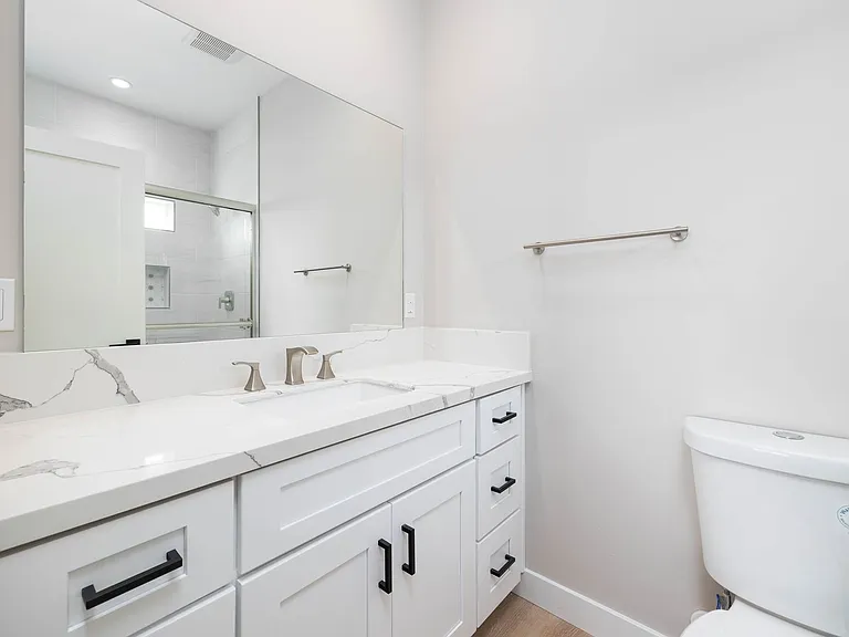 1152 Cotton St — Photo 8