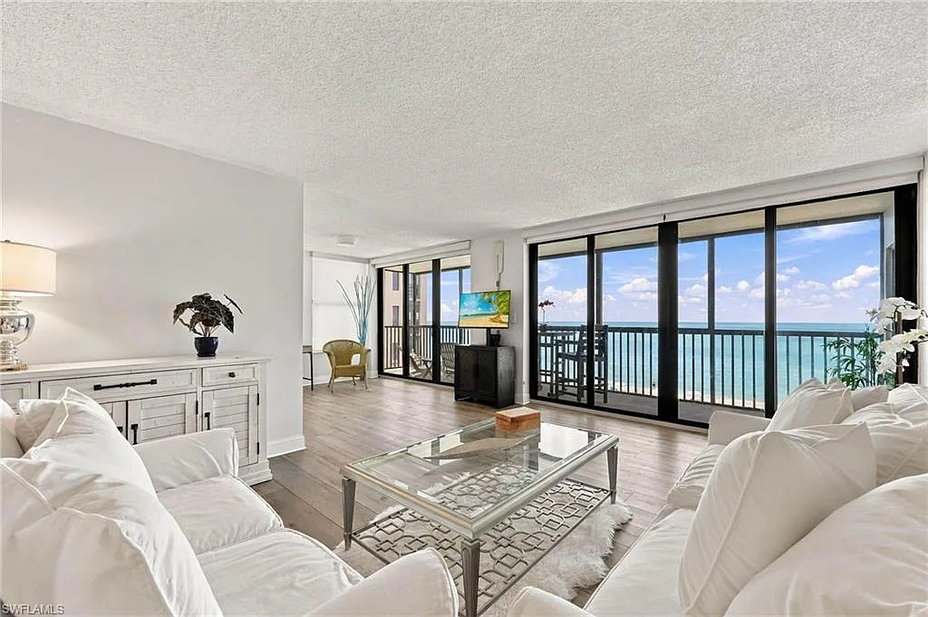 2 bed, 2.0 bath, 1530 sqft, $14,000 — Photo 4