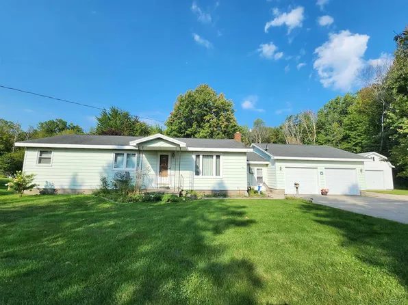 3954 S Merrill Rd, Merrill, MI 48637