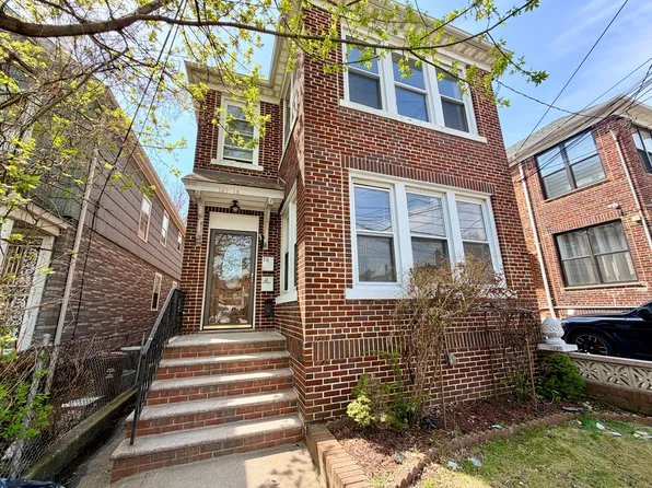 14716 20th Ave, Flushing, NY 11357