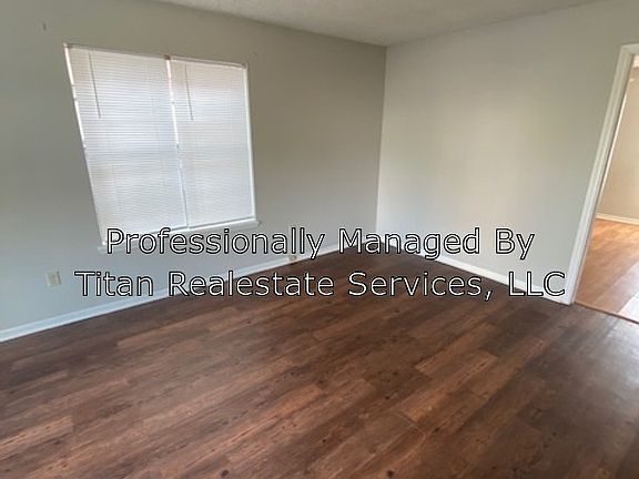 3rd image of 310 Vieux Orleans Cir APT A