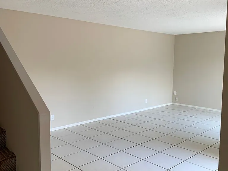 2644 SE Normand St — Photo 9