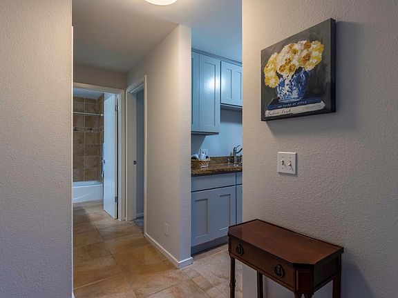 3rd image of 12701 NE 9th Pl APT D308