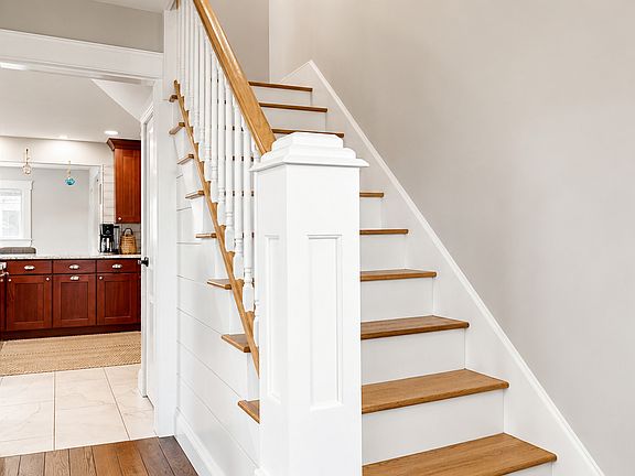 2nd image of 9 Fern Ave