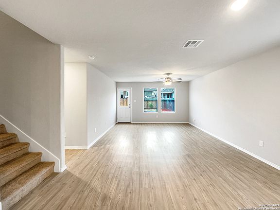 3rd image of 10531 DE GONZALO WAY