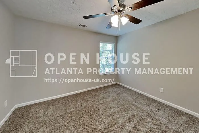 2940 Storybook Ln — Photo 15