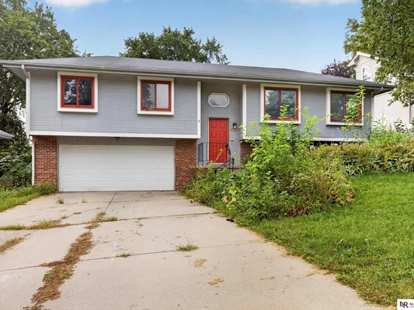 9701 S 22nd Ave, Bellevue, NE 68123