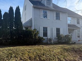 442 E Park Ave, Sellersville, PA 18960