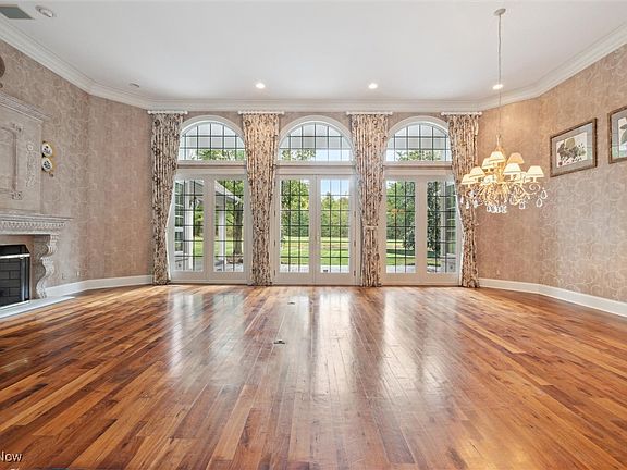 5th image of 6323 Brynwood Dr