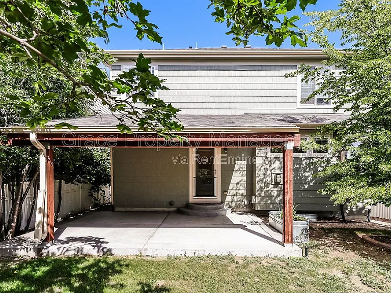 4731 Lucca Dr — Photo 22