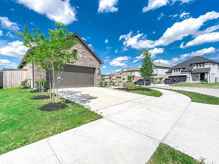 12531 Mulberry Creek Dr — Photo 3