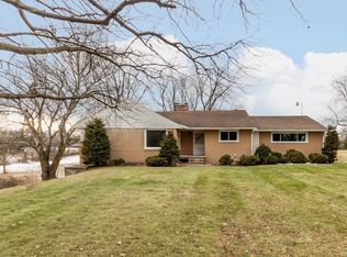 18485 Ridge Rd, Northville, MI 48168